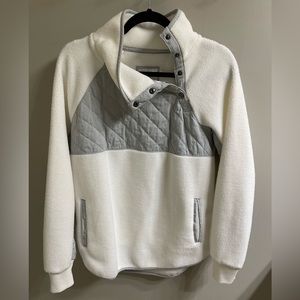 Abercrombie Women’s Asymmetrical Fleece